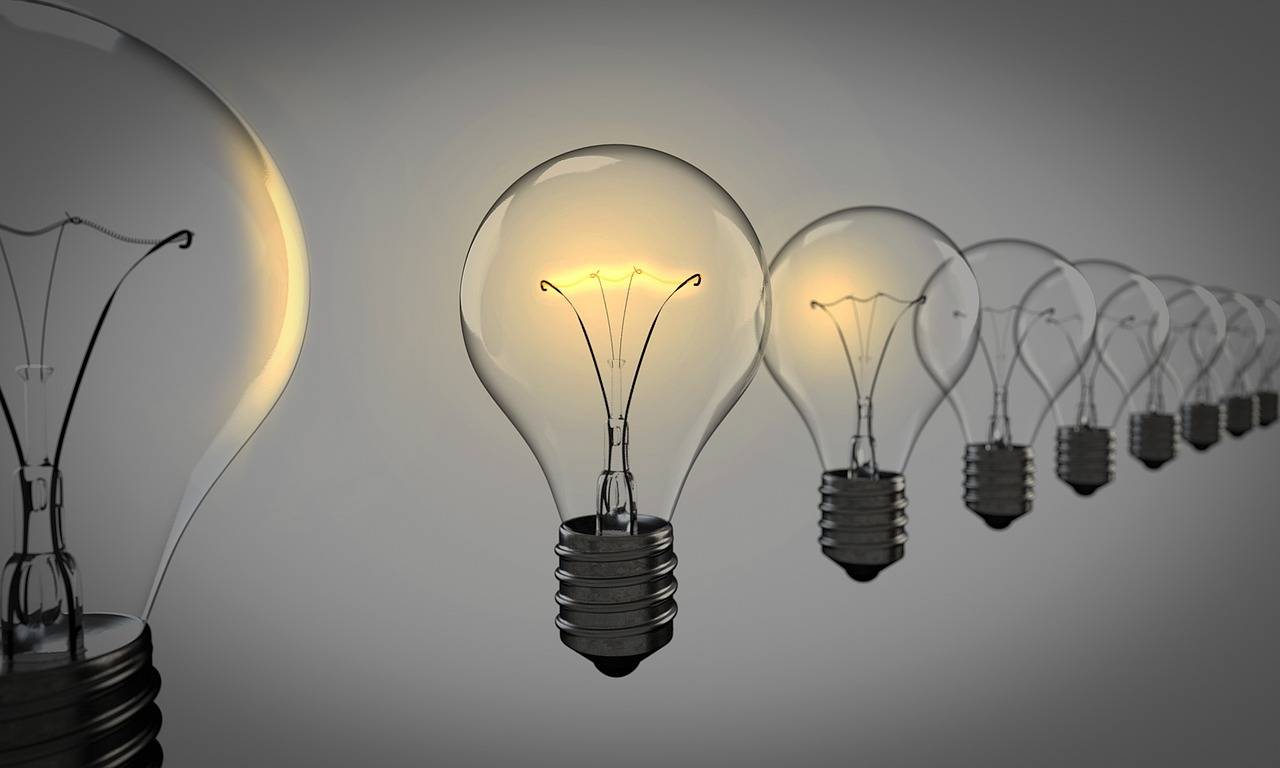 Jakie są rodzaje instalacji elektrycznych w nowoczesnych domach?